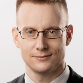 Ens_Erik head shot